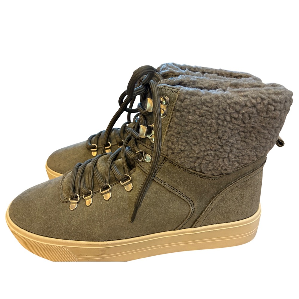 Marc Fisher Hiker Boots Womens 8M Gray Excellent Faux Fur Trim Platform Sneakers